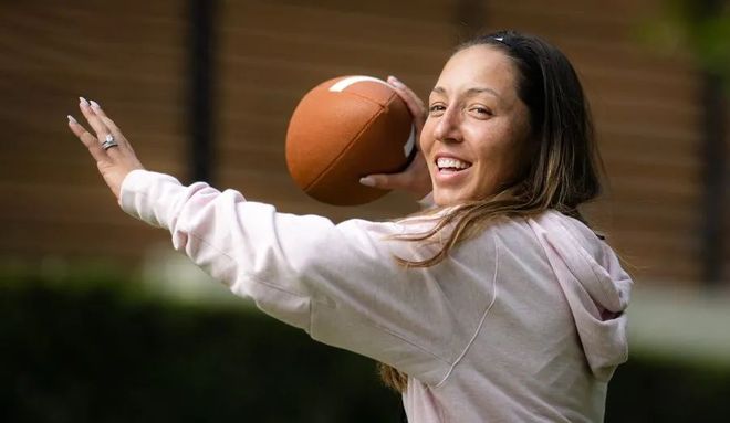 了自己在赛 了自己在赛